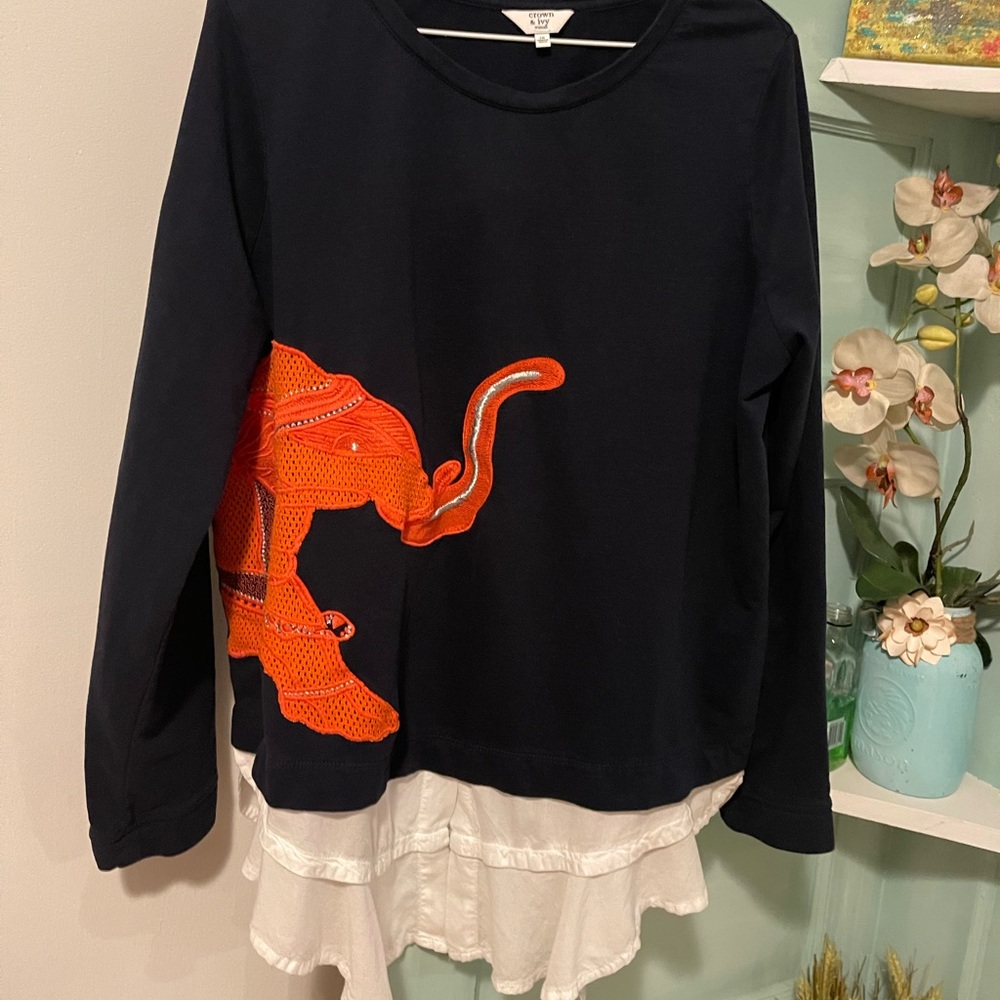 Crown and Ivy- Never worn size 1x Elephant print on front
